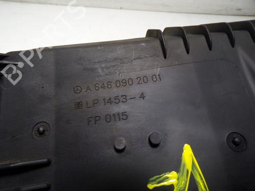 Air filter box MERCEDES-BENZ C-CLASS (W204) C 220 CDI (204.002) | BP15198698M87 