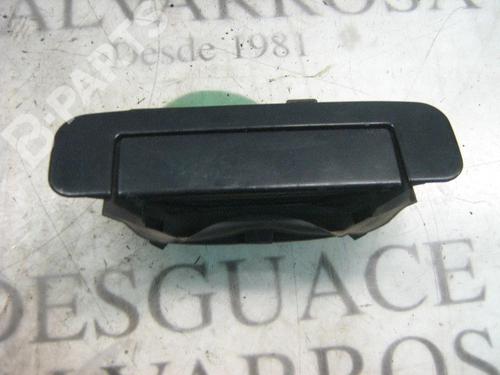 Used Rear right exterior door handle Rear right exterior door handle AUDI 100 C4 Saloon (4A2) 2.3 E (133 hp) 4022408 4022408