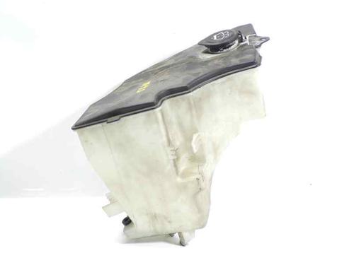Used Windscreen washer tank Windscreen washer tank BMW X3 (E83) 2.0 d (150 hp) 7412572 7412572