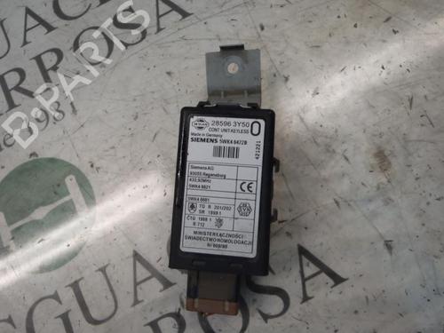 Used Electronic module NISSAN X-TRAIL I (T30) 2.2 dCi (136 hp) 3800976