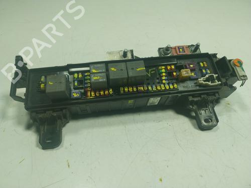 Used Fuse box Fuse box TESLA MODEL S (5YJS) 90D AWD (422 hp) 16497060 16497060