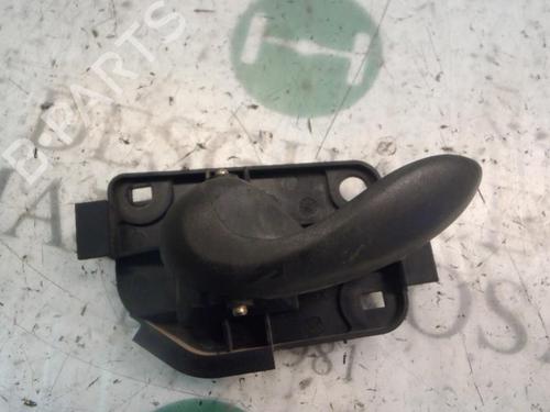 Used Rear left interior door handle Rear left interior door handle FIAT PUNTO (188_) 1.2 60 (188.030, .050, .130, .150, .230, .250) (60 hp) 3815863 3815863