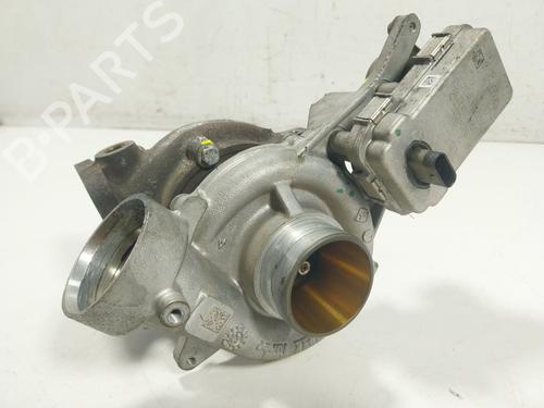 Używane Turbosprężarka / Kompresor Turbosprężarka / Kompresor MERCEDES-BENZ CLA Coupe (C117) [2013-2019] 35799304 35799304