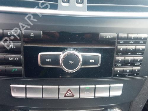 Radio MERCEDES-BENZ C-CLASS (W204) C 220 CDI (204.008) | BP8338049E6 