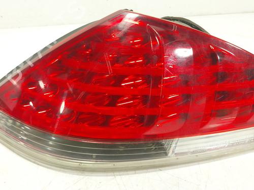 right-taillight-bmw-6-e63-2003-2004-2005-2006-2007-2008-2009-2010-33279159 main image