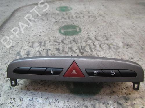 Used Warning switch PEUGEOT 308 I (4A_, 4C_) 1.6 HDi (109 hp) 4495403