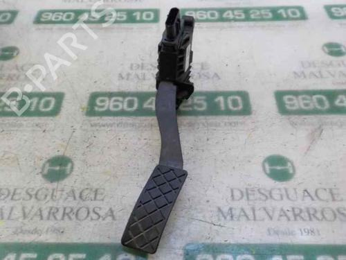 Used Pedal VW TOURAN (5T1) 2.0 TDI (116 hp) 6301905