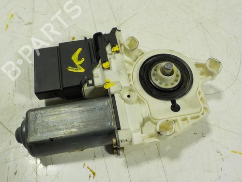 Vindusheismotor venstre bak SEAT LEON (1M1) 1.9 TDI | BP8416405E23 