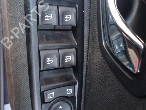 Left headlight RENAULT MEGANE III Grandtour (KZ0/1) 1.5 dCi (KZ1G, KZ1W, KZ0R) | BP31163555C28 