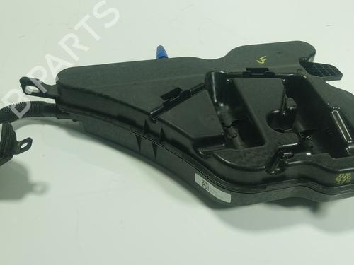 windscreen-washer-tank-bmw-4-gran-coupe-g26-2021-25125525 main image