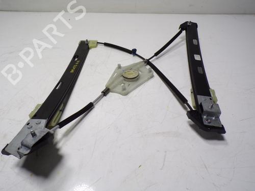 Used Front right window mechanism Front right window mechanism SEAT LEON (KL1, KLG) 1.0 TSI (110 hp) 10709686 10709686