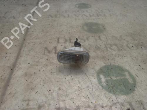 Right side indicator HONDA CIVIC VII Hatchback (EU, EP, EV) 1.7 CTDi (EP4, EU9) (100 hp) 11642888