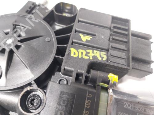 Front left window mechanism SEAT ARONA (KJ7, KJP) 1.0 TSI | BP32117588C22 - Image 5