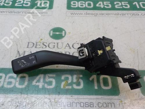 Used Steering column stalk VW GOLF V (1K1) 1.9 TDI (105 hp) 3866134