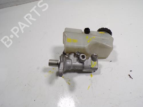 Used Brake master cylinder Brake master cylinder DACIA SANDERO II TCe 90 (B8M1, B8MA, B8AC) (90 hp) 9396868 9396868