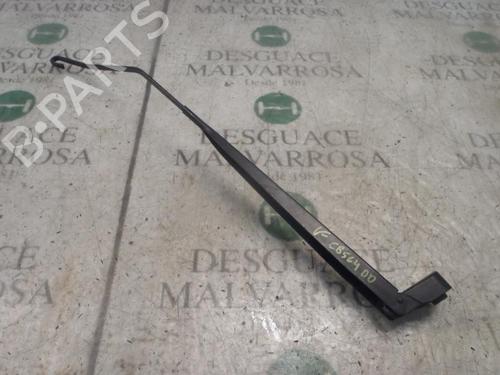 Used Front windshield wiper arm CITROËN C3 I (FC_, FN_) 1.6 16V HDi (109 hp) 4015185