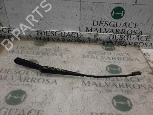 Used Front windshield wiper arm SEAT IBIZA III (6L1) 1.4 16V (75 hp) 3737849