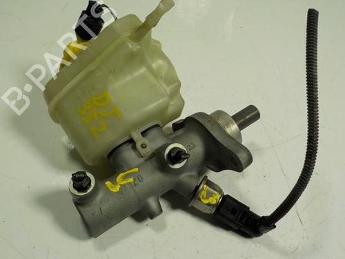 Used Brake master cylinder Brake master cylinder PORSCHE CAYENNE (9PA) 3.2 (250 hp) 10102659 10102659