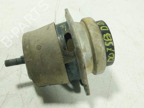 Used Engine mount Engine mount PORSCHE CAYENNE (9PA) 3.6 (290 hp) 33057549 33057549
