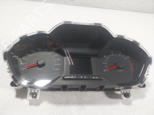 Used Instrument cluster Instrument cluster 17897221 17897221