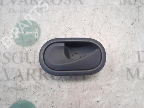 Used Front left interior door handle Front left interior door handle RENAULT CLIO III (BR0/1, CR0/1) 1.5 dCi (BR17, CR17) (86 hp) 3809973 3809973