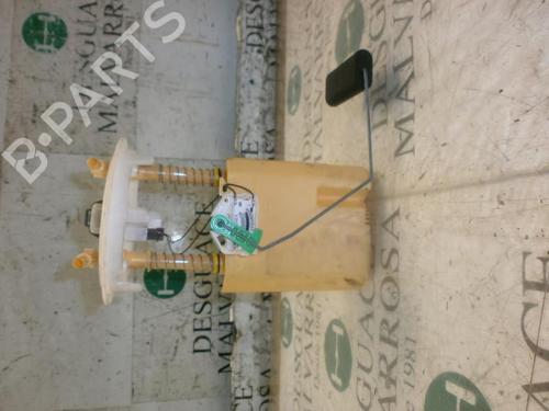 Used Fuel pump RENAULT CLIO III (BR0/1, CR0/1) [2005-2014]  3801558