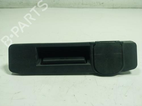 Tailgate lock MERCEDES-BENZ CLA Shooting Brake (X117) [2015-2019]  17529470