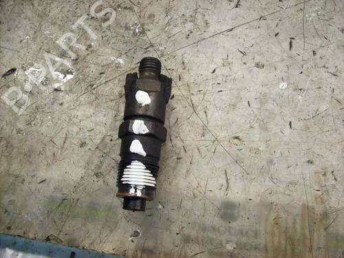 Used Injector Injector NISSAN TRADE Van [1996-2001] 3737923 3737923