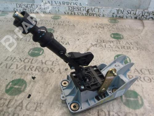 Used Manual gearbox selector Manual gearbox selector FORD TRANSIT CONNECT (P65_, P70_, P80_) 1.8 TDCi (90 hp) 7410131 7410131