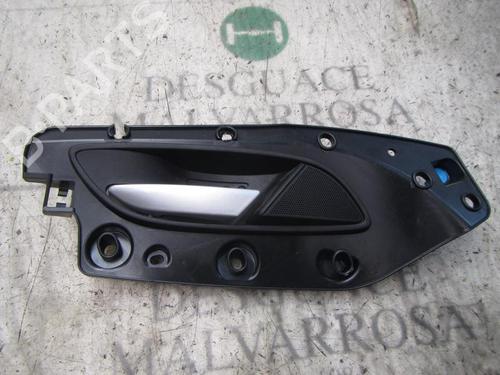 Used Rear left interior door handle Rear left interior door handle FIAT LINEA (323_, 110_) 1.3 D Multijet (323AXB11, 323AXB1A) (90 hp) 3824429 3824429