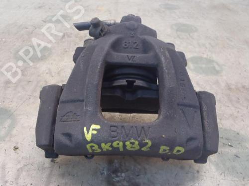 Used Right front brake caliper Right front brake caliper MINI MINI (R50, R53) Cooper (116 hp) 11546167 11546167