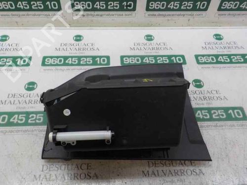Glove box FORD FOCUS III 1.6 Ti | BP4468444C95 