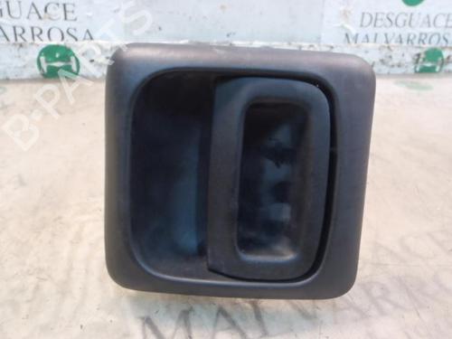 Used Front left exterior door handle Front left exterior door handle PEUGEOT BOXER Platform/Chassis (244) 2.8 HDi (128 hp) 4013703 4013703