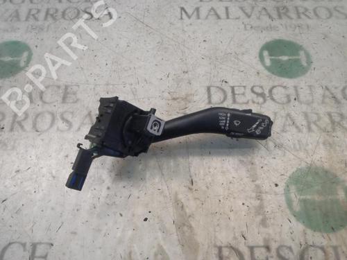 Used Steering column stalk SEAT ALTEA XL (5P5, 5P8) [2006-2015]  3809911