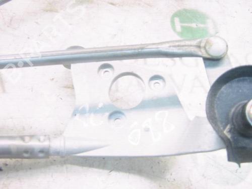 Scheibenwischergestänge vorne TOYOTA YARIS (_P9_) 1.4 D-4D (NLP90_, NLP90R) | BP14298324C83 