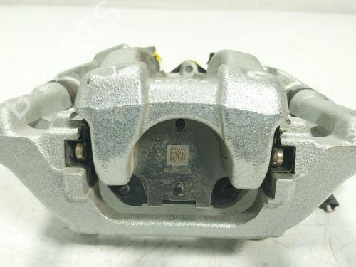 left-rear-brake-caliper-toyota-yaris-cross-mxp_-2020-32043311 main image
