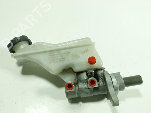 Used Brake master cylinder Brake master cylinder 19647747 19647747