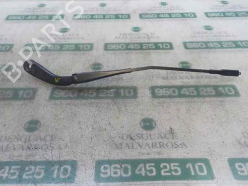 Used Front windshield wiper arm Front windshield wiper arm 6456653 6456653