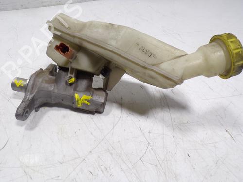 Brake master cylinder CITROËN C-ELYSEE (DD_) 1.6 HDI 92 | BP10725789M77 
