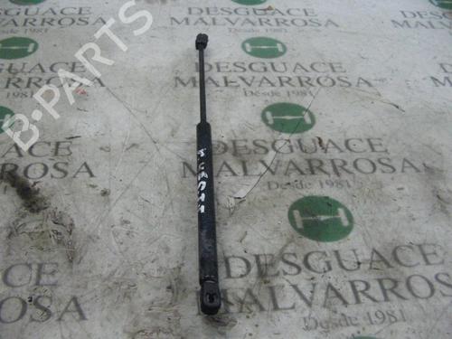 Used Tailgate lift support VW GOLF III (1H1) 2.0 (115 hp) 14292972