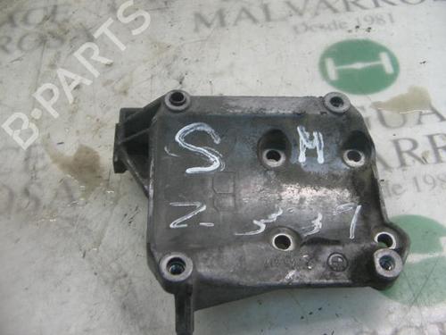 Used Engine mount BMW 3 (E36) 325 tds (143 hp) 9085854
