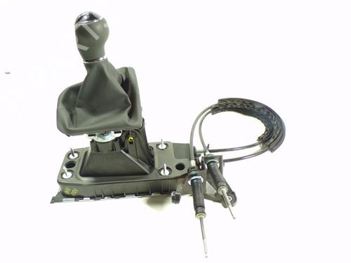 Used Gear lever Gear lever SEAT ARONA (KJ7, KJP) 1.0 TGi (90 hp) 7838080 7838080
