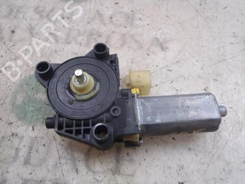 Used Right rear window motor MERCEDES-BENZ C-CLASS (W203) [2000-2007]  3819172