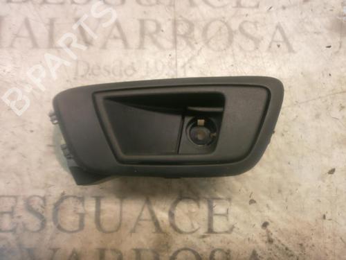 Venstre bak invendig håndtak FORD FIESTA VI (CB1, CCN) 1.4 TDCi (70 hp) 3802041