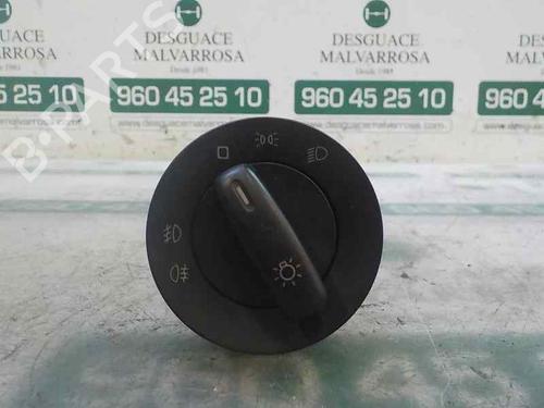 Used Headlight switch Headlight switch SKODA YETI (5L) 1.2 TSI (105 hp) 5957795 5957795
