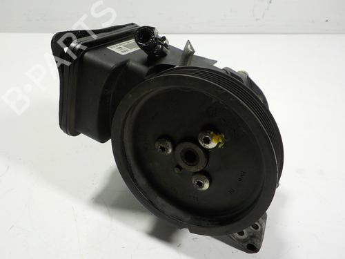 Used Steering pump Steering pump BMW X5 (E70) xDrive 30 d (211 hp) 17116905 17116905