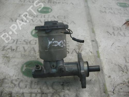 Used Brake master cylinder Brake master cylinder ROVER 400 II (RT) [1995-2000] 3759759 3759759
