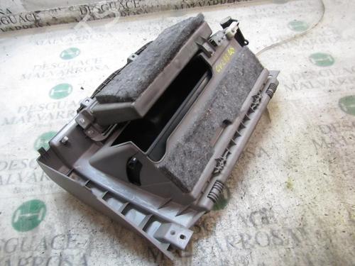 Glove box MITSUBISHI GRANDIS (NA_W) 2.0 DI-D (NA8W) | BP4009378C95 