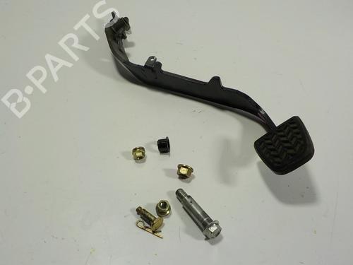 Clutch pedal TOYOTA COROLLA (_E12_) 2.0 D-4D (CDE120R_, CDE120L_) (116 hp) 11731813