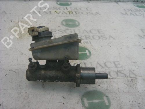 Used Brake master cylinder FIAT BRAVA (182_) 1.4 12 V (182.BA) (80 hp) 3751365